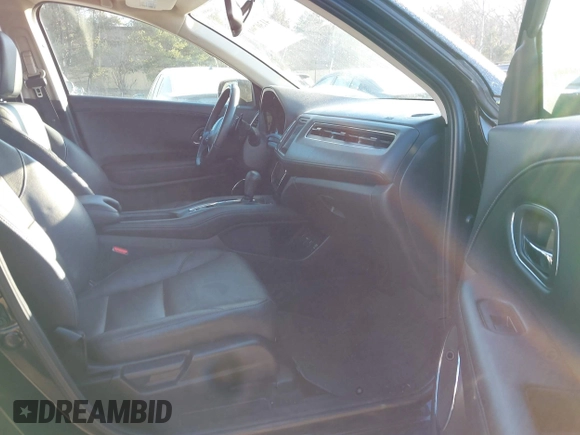 2018 Honda HR-V EX-L Navi with VIN 3CZRU5H76JM709888, listed as a IAAI auction lot 41307991 with 92,994 mi miles. Bid and sale history available at carsss.com. Image 5.