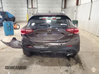 2017 Infiniti QX30 Luxury with VIN SJKCH5CR2HA030567, listed as a Copart auction lot 58141504 with 46,106 mi miles and Salvage Title. Bid and sale history available at carsss.com. Image 6.
