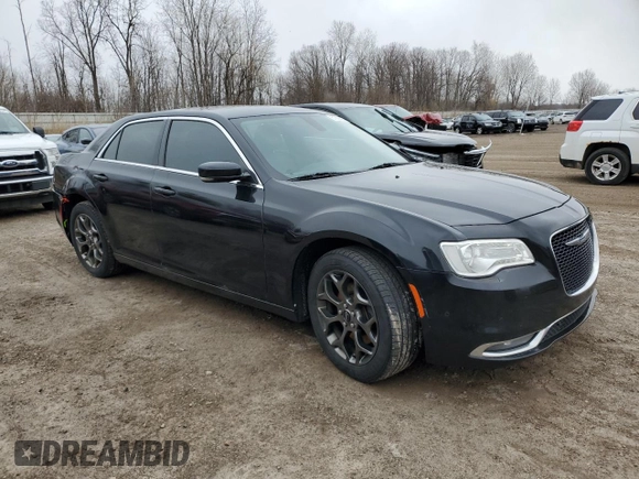 2015 Chrysler 300 Limited with VIN 2C3CCARG3FH736658, listed as a Copart auction lot 51308485 with 210,482 mi miles and Clean Title. Bid and sale history available at carsss.com. Image 4.