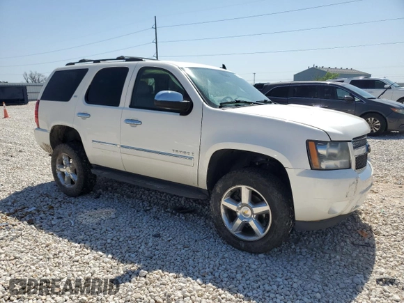 2009 Chevrolet Tahoe LTZ с VIN 1GNFC33019R222982, выставлен на аукционе Copart как лот 50114615 с пробегом 171 622 миль миль и Списание • Salvage title. История ставок и продаж доступна на DreamBid. Изображение 4.