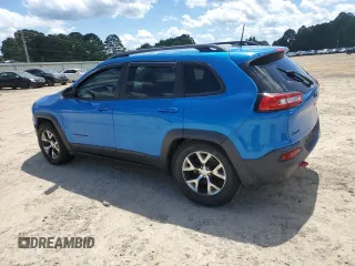 2018 Jeep Cherokee Trailhawk with VIN 1C4PJMBB4JD526014, listed as a Copart auction lot 58728255 with 76,655 mi miles and Salvage title. Bid and sale history available at DreamBid. Image 2.