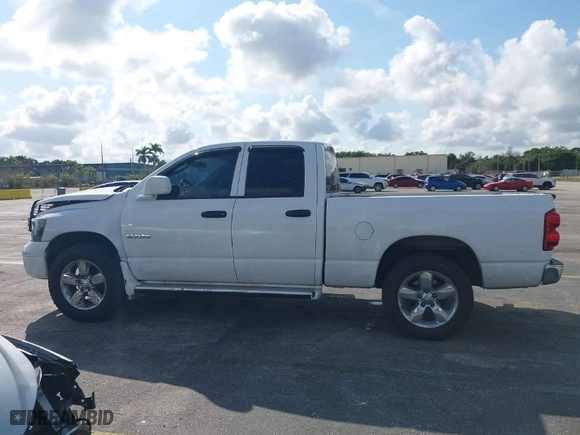 2008 Dodge Ram 1500 SLT with VIN 1D7HA18N68J124890, listed as a IAAI auction lot 41497095 with 210,862 mi miles. Bid and sale history available at carsss.com. Image 14.