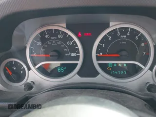 2008 Jeep Wrangler Unlimited Rubicon with VIN 1J8GA69198L574593, listed as a IAAI auction lot 41412045 with 174,727 mi miles and . Bid and sale history available at DreamBid. Image 16.
