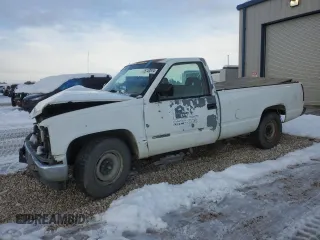 1994 Chevrolet Silverado 2500 z VIN 1GCFC24K9RE267520, wystawiony jako Copart lot #75743514 z przebiegiem 122 682 mil mil oraz Czysty tytuł • Clean title. Historia ofert i sprzedaży dostępna na DreamBid. Obrazek 1.
