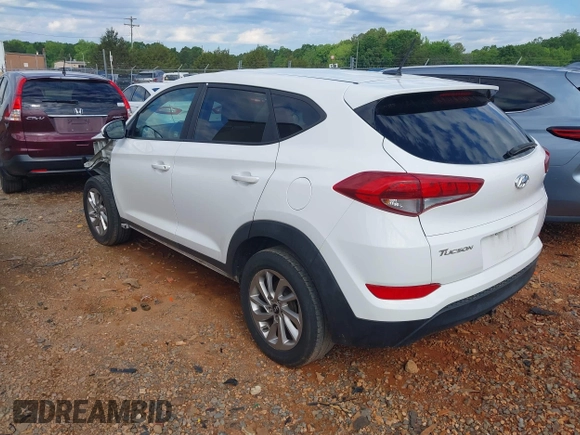 2017 Hyundai Tucson SE z VIN KM8J23A49HU580043, wystawiony jako IAAI lot #42181640 z przebiegiem 113 976 mil mil oraz . Historia ofert i sprzedaży dostępna na DreamBid. Obrazek 3.