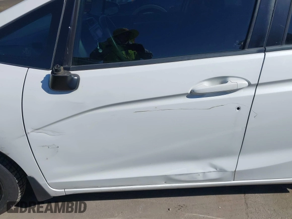 2016 Honda Fit LX with VIN JHMGK5H5XGS012952, listed as a IAAI auction lot 41625842 with 126,451 mi miles. Bid and sale history available at carsss.com. Image 18.