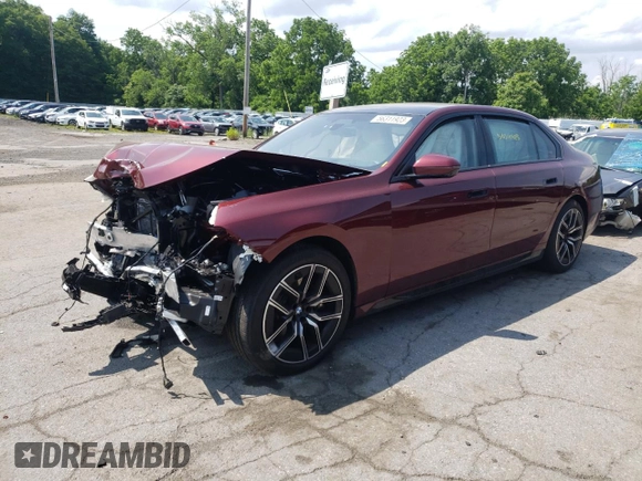 2023 BMW 7 Series 760i xDrive z VIN WBA33EJ0XPCM54259, wystawiony jako Copart lot #56311923 z przebiegiem Nie podano mil oraz . Historia ofert i sprzedaży dostępna na DreamBid. Obrazek 1.