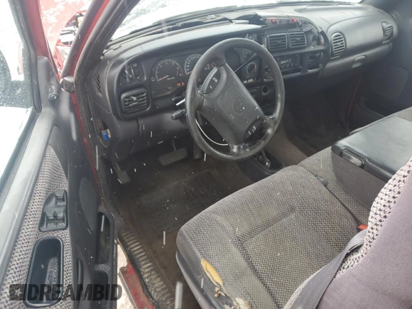 1999 Dodge 1500 z VIN 3B7HF12Y2XG219719, wystawiony jako Copart lot #83678104 z przebiegiem 166 127 mil mil oraz Nie do naprawy • Non repairable. Historia ofert i sprzedaży dostępna na DreamBid. Obrazek 8.