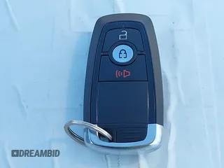 2024 Ford Edge SE с VIN 2FMPK4G94RBB20508, выставлен на аукционе IAAI как лот 42643533 с пробегом 8 858 миль миль и . История ставок и продаж доступна на DreamBid. Изображение 11.