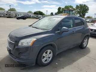 2016 Chevrolet Trax LT with VIN 3GNCJLSB6GL158955, listed as a Copart auction lot 52743815 with 125,487 mi miles and Clean Title. Bid and sale history available at carsss.com. Image 1.