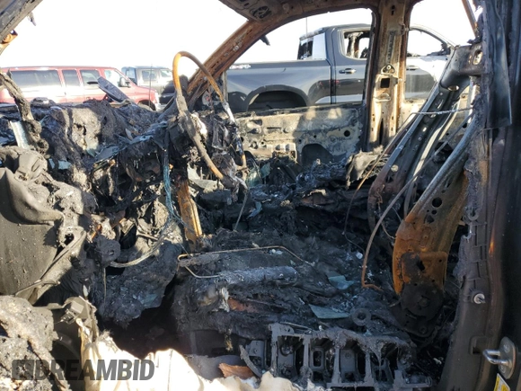 2016 Chevrolet Silverado 1500 LT with VIN 1GCUKREC6GF188467, listed as a Copart auction lot 80295804 with Not Provided miles and Salvage Title. Bid and sale history available at DreamBid. Image 7.