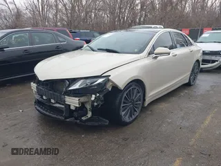 2016 Lincoln MKZ with VIN 3LN6L2J94GR625923, listed as a IAAI auction lot 41144427 with 120,567 mi miles and . Bid and sale history available at DreamBid. Image 18.