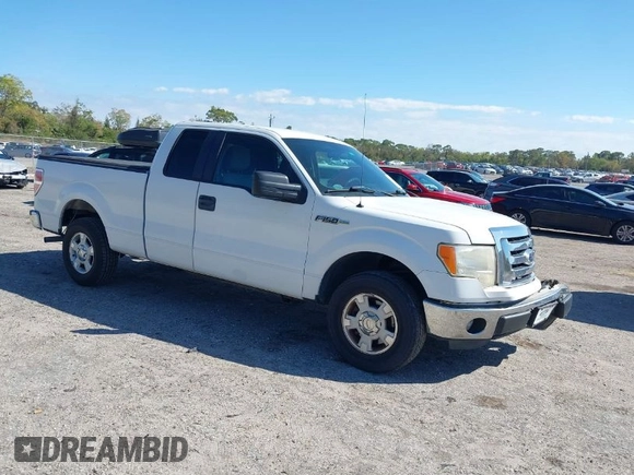 2011 Ford F-150 XL with VIN 1FTEX1CM5BFC86093, listed as a IAAI auction lot 41795088 with 85,082 mi miles. Bid and sale history available at carsss.com. Image 1.