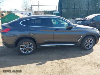 2024 BMW X4 xDrive30i with VIN 5UX33DT05R9X55093, listed as a IAAI auction lot 41811703 with 11,319 mi miles. Bid and sale history available at carsss.com. Image 13.