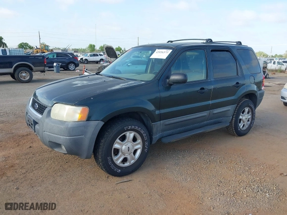2003 Ford Escape XLT Popular 2 with VIN 1FMYU93113KE18944, listed as a IAAI auction lot 42056372 with 244,942 mi miles. Bid and sale history available at carsss.com. Image 2.
