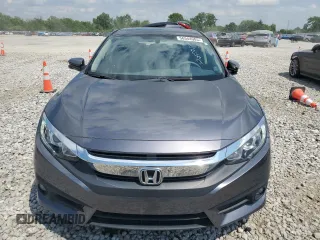 2018 Honda Civic EX-T z VIN JHMFC1F33JX015382, wystawiony jako Copart lot #56544985 z przebiegiem 71 383 mil mil oraz Szkoda całkowita • Salvage title. Historia ofert i sprzedaży dostępna na DreamBid. Obrazek 5.