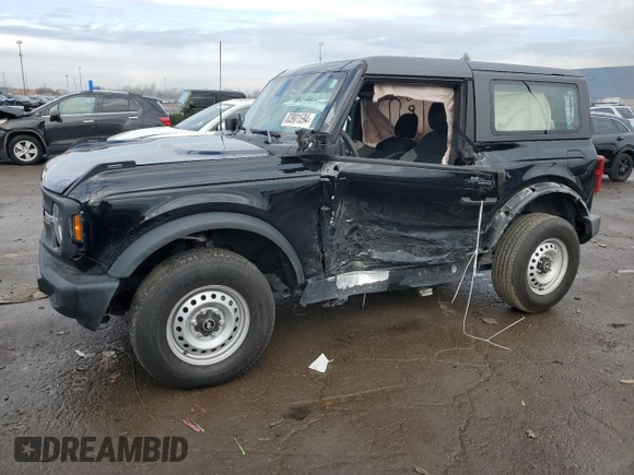 2022 Ford Bronco with VIN 1FMDE5AH1NLA90281, listed as a Copart auction lot 83901594 with 23,080 mi miles and Clean title. Bid and sale history available at DreamBid. Image 1.