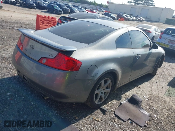 2004 Infiniti G35 w/Leather z VIN JNKCV54E44M800881, wystawiony jako IAAI lot #42264662 z przebiegiem 179 986 mil mil oraz . Historia ofert i sprzedaży dostępna na DreamBid. Obrazek 4.