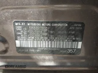 2019 Mitsubishi Outlander ES z VIN JA4AP3AU1KU028642, wystawiony jako IAAI lot #42158316 z przebiegiem 60 764 mil mil oraz . Historia ofert i sprzedaży dostępna na DreamBid. Obrazek 9.