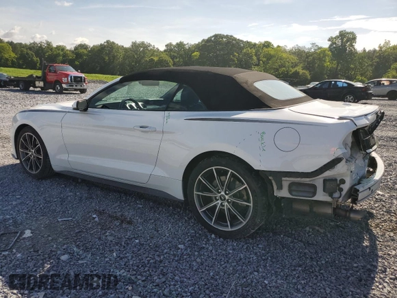 2019 Ford Mustang EcoBoost z VIN 1FATP8UH4K5159932, wystawiony jako Copart lot #61197205 z przebiegiem 72 249 mil mil oraz Szkoda całkowita • Salvage title. Historia ofert i sprzedaży dostępna na DreamBid. Obrazek 2.