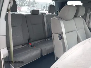 2018 Ford F-150 XL z VIN 1FTEX1C58JKF59560, wystawiony jako IAAI lot #41588032 z przebiegiem 138 858 mil mil oraz . Historia ofert i sprzedaży dostępna na DreamBid. Obrazek 8.