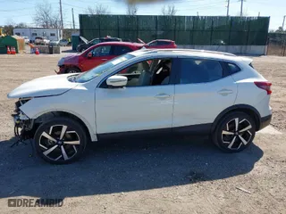2022 Nissan Rogue Sport SL with VIN JN1BJ1CW5NW681176, listed as a IAAI auction lot 41803649 with 24,442 mi miles. Bid and sale history available at carsss.com. Image 14.