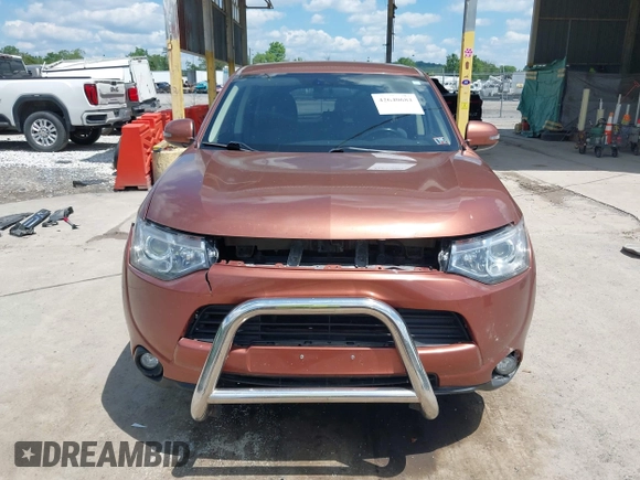 2014 Mitsubishi Outlander GT with VIN JA4JZ4AX6EZ006606, listed as a IAAI auction lot 42640681 with 161,904 mi miles and . Bid and sale history available at DreamBid. Image 6.