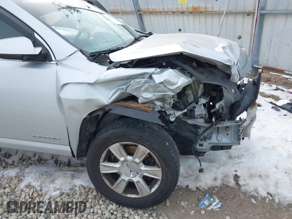 2012 GMC Terrain SLE-2 with VIN 2GKFLTEK3C6385678, listed as a IAAI auction lot 41386310 with 94,174 mi miles. Bid and sale history available at carsss.com. Image 6.