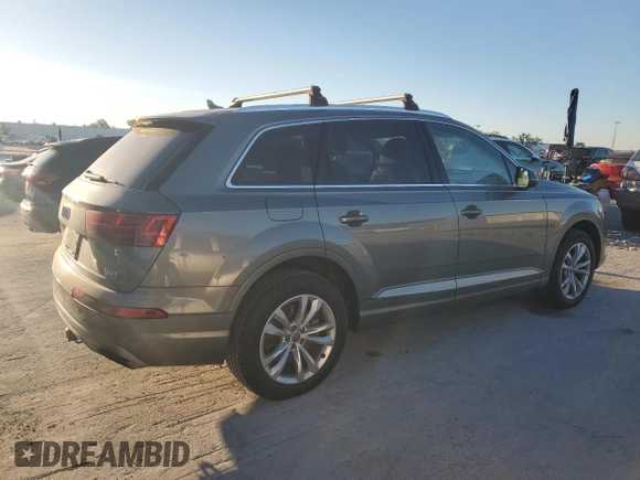 2017 Audi Q7 Premium Plus with VIN WA1LAAF75HD015080, listed as a Copart auction lot 49400355 with 148,173 mi miles and Clean title. Bid and sale history available at DreamBid. Image 3.