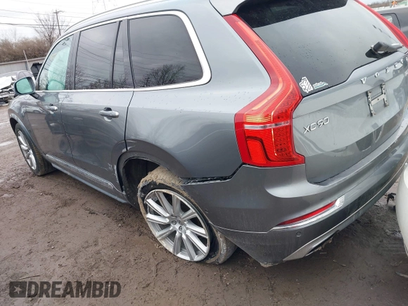 2016 Volvo XC90 T6 Inscription with VIN YV4A22PL5G1084750, listed as a IAAI auction lot 41729279 with 115,484 mi miles. Bid and sale history available at carsss.com. Image 3.