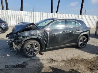 2024 Lexus UX with VIN JTHX6JBH6R2189274, listed as a Copart auction lot 43121085 with 999,999 mi miles and Clean Title. Bid and sale history available at carsss.com. Image 1.