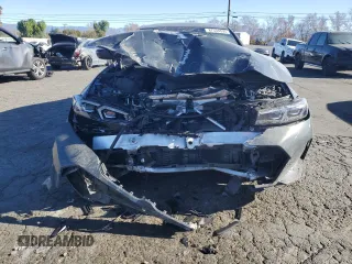 2024 BMW 3 Series M340i with VIN 3MW49FS09R8E05880, listed as a Copart auction lot 87534695 with 18,033 mi miles and Salvage Title. Bid and sale history available at carsss.com. Image 5.