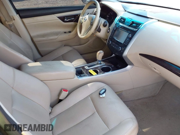 2014 Nissan Altima SL with VIN 1N4BL3AP7EC109242, listed as a IAAI auction lot 42026172 with 112,588 mi miles and . Bid and sale history available at DreamBid. Image 5.