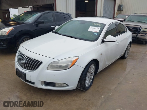 2011 Buick Regal CXL RL3 with VIN W04GR5EC8B1006818, listed as a IAAI auction lot 41868115 with 135,579 mi miles and . Bid and sale history available at DreamBid. Image 2.