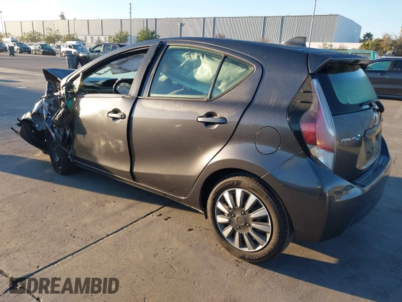 2015 Toyota Prius One with VIN JTDKDTB3XF1581029, listed as a IAAI auction lot 41335950 with 205,490 mi miles and . Bid and sale history available at carsss.com. Image 3.