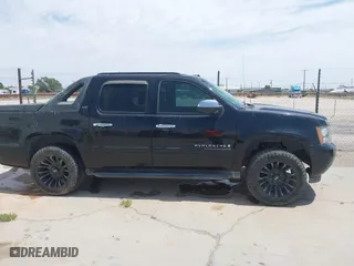2008 Chevrolet Avalanche LT w/1LT with VIN 3GNFK12378G259908, listed as a IAAI auction lot 42048065 with 1 mi miles. Bid and sale history available at carsss.com. Image 12.