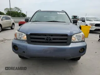 2006 Toyota Highlander w/3rd Row z VIN JTEEP21AX60151159, wystawiony jako Copart lot #53717215 z przebiegiem 229 558 mil mil oraz Czysty tytuł • Clean title. Historia ofert i sprzedaży dostępna na DreamBid. Obrazek 5.
