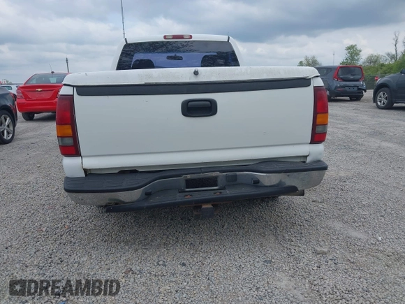 2002 Chevrolet Silverado 1500 Commercial with VIN 1GCEC14W92Z169630, listed as a IAAI auction lot 42226421 with 240,032 mi miles and . Bid and sale history available at DreamBid. Image 6.