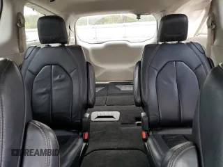 2018 Chrysler Pacifica Touring L with VIN 2C4RC1BG7JR110405, listed as a Copart auction lot 51586665 with 133,114 mi miles and Salvage Title. Bid and sale history available at DreamBid. Image 10.