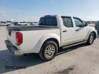 2015 Nissan Frontier SV with VIN 1N6AD0ER1FN711652, listed as a Copart auction lot 61087965 with 125,711 mi miles and Salvage title. Bid and sale history available at DreamBid. Image 3.