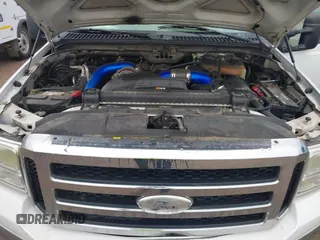 2006 Ford Super Duty F-250 XL with VIN 1FTSW20P16EB23642, listed as a IAAI auction lot 41012205 with 134,178 mi miles. Bid and sale history available at carsss.com. Image 10.