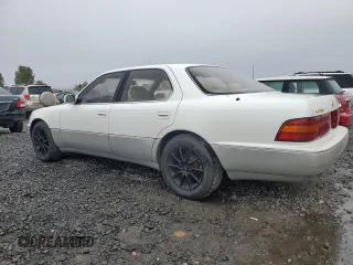 1994 Lexus LS z VIN JT8UF11EXR0201304, wystawiony jako Copart lot #78466554 z przebiegiem 176 993 mil mil oraz Tytuł czysty. Historia ofert i sprzedaży dostępna na DreamBid. Obrazek 2.