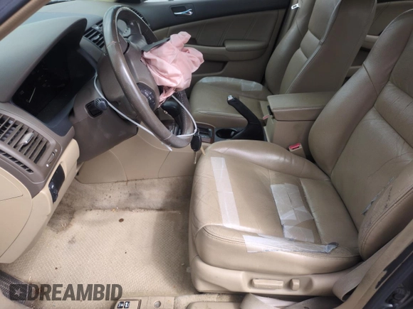 2006 Honda Accord EX-L z VIN 1HGCM56866A047744, wystawiony jako Copart lot #57266065 z przebiegiem 263 618 mil mil oraz Szkoda całkowita • Salvage title. Historia ofert i sprzedaży dostępna na DreamBid. Obrazek 7.