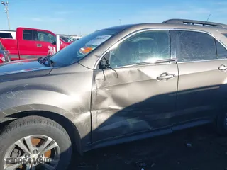 2011 Chevrolet Equinox LT w/2LT with VIN 2CNALPEC3B6207219, listed as a IAAI auction lot 41565157 with 171,889 mi miles. Bid and sale history available at carsss.com. Image 6.