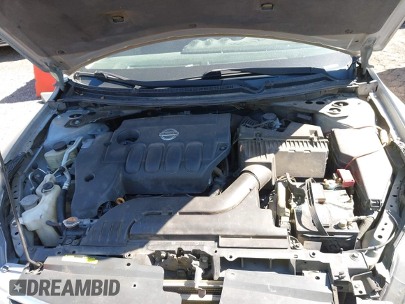 2008 Nissan Altima 2.5 with VIN 1N4AL21E28N550077, listed as a IAAI auction lot 41812456 with 274,030 mi miles. Bid and sale history available at carsss.com. Image 10.
