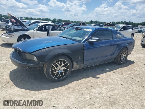 2006 Ford Mustang GT Deluxe with VIN 1ZVFT82H065200081, listed as a Copart auction lot 62425655 with 163,925 mi miles and Salvage title. Bid and sale history available at DreamBid. Image 1.