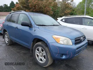 2008 Toyota RAV4 with VIN JTMBD35V885146180, listed as a IAAI auction lot 41961453 with 99,718 mi miles. Bid and sale history available at carsss.com. Image 1.