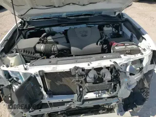 2017 Toyota Tacoma SR5 z VIN 3TMCZ5AN9HM120575, wystawiony jako Copart lot #85936805 z przebiegiem 86 461 mil mil oraz Szkoda całkowita • Salvage title. Historia ofert i sprzedaży dostępna na DreamBid. Obrazek 13.