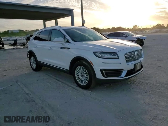 2019 Lincoln Nautilus Standard with VIN 2LMPJ6J98KBL10930, listed as a Copart auction lot 80288914 with 24,545 mi miles and Non repairable. Bid and sale history available at DreamBid. Image 15.