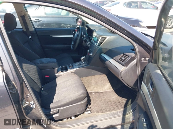 2012 Subaru Legacy Premium z VIN 4S3BMBC68C3011842, wystawiony jako IAAI lot #42393650 z przebiegiem 162 987 mil mil oraz . Historia ofert i sprzedaży dostępna na DreamBid. Obrazek 5.
